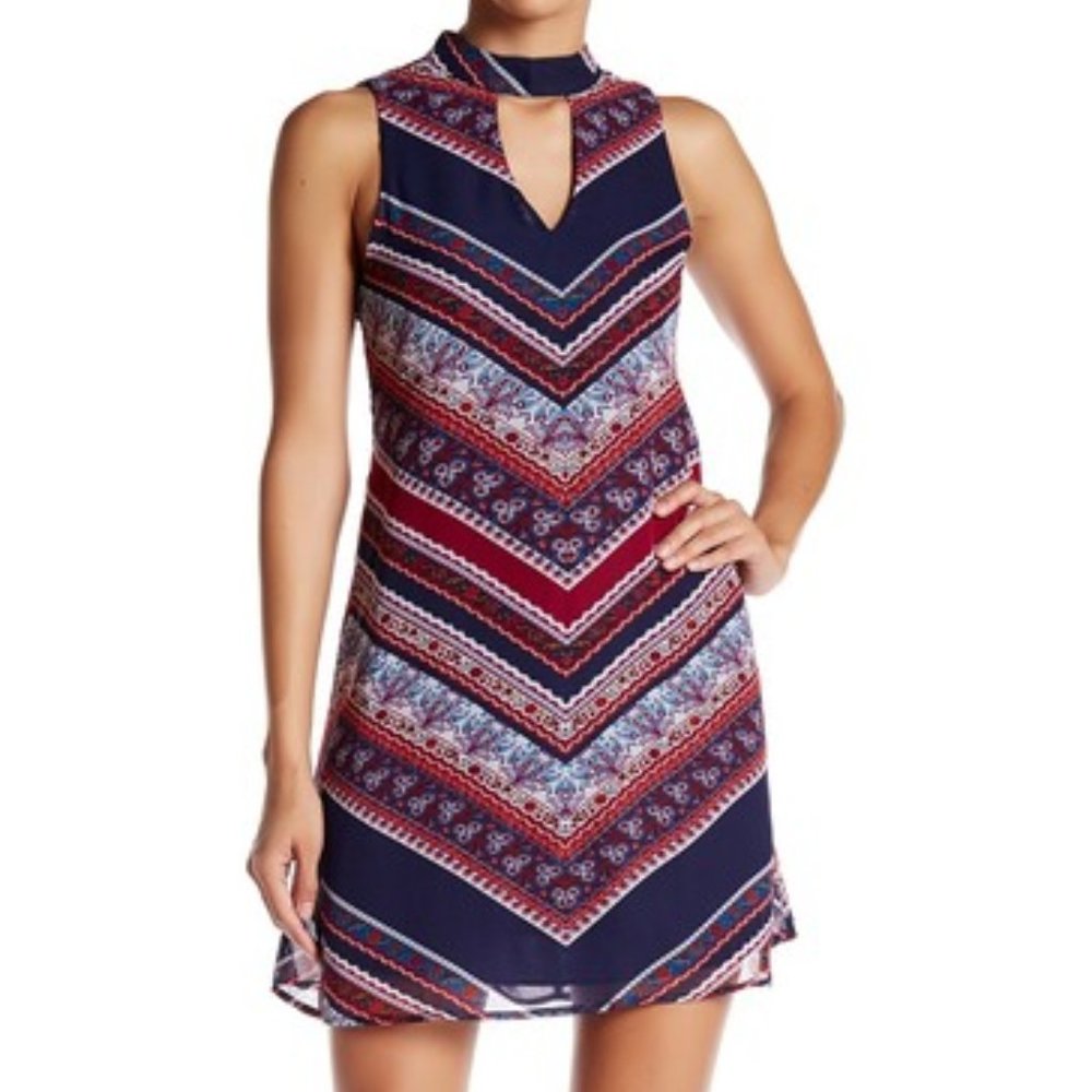 Trixxi Printed Keyhole Shift Dress